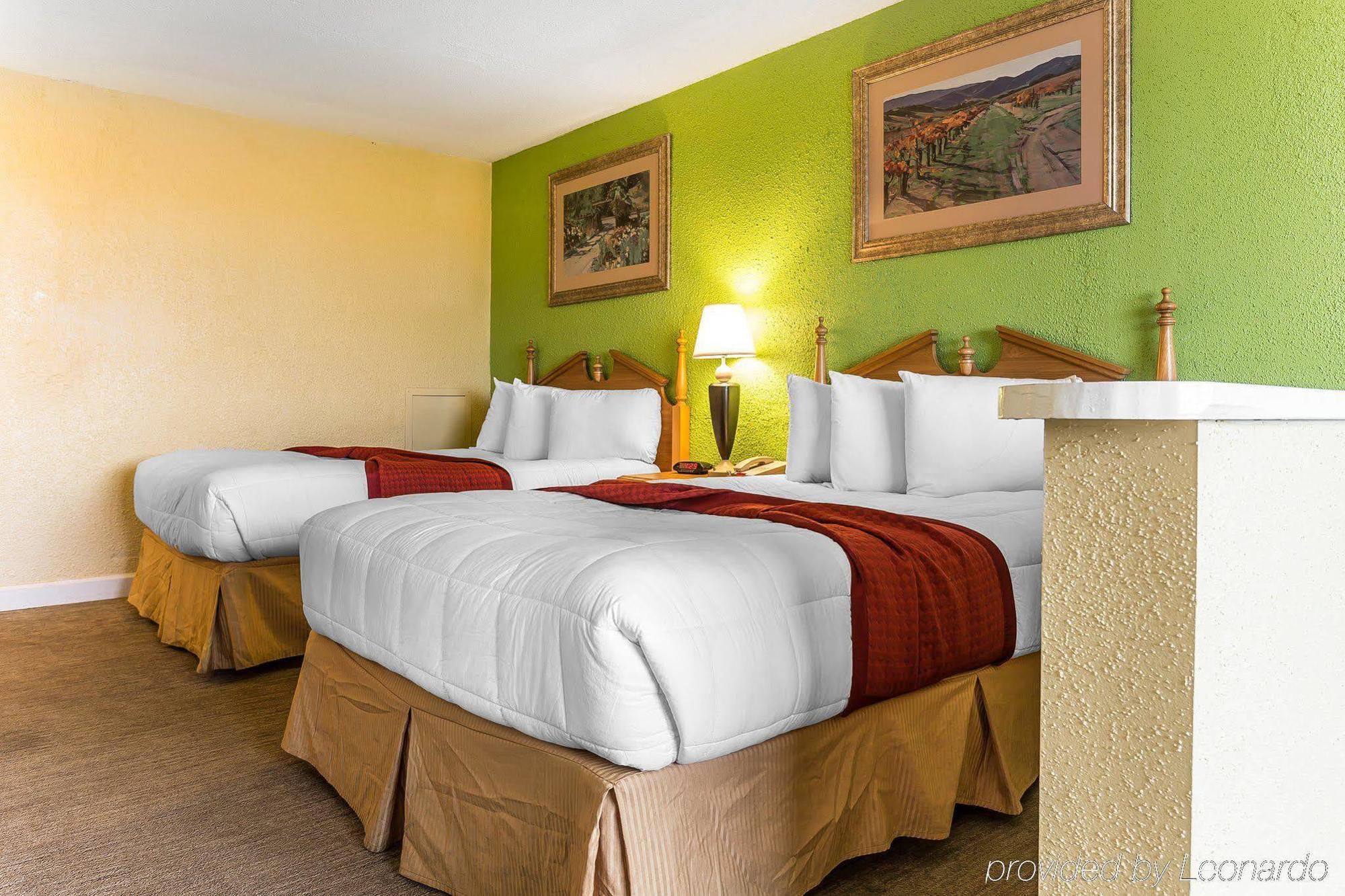 شاطئ ميرتل Ocean Star Hotel (Adults Only) المظهر الخارجي الصورة